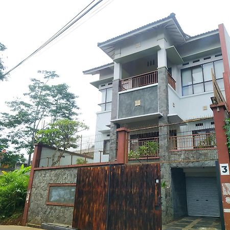 Villa Padasuka Raisa By Grorental Bandung Luaran gambar